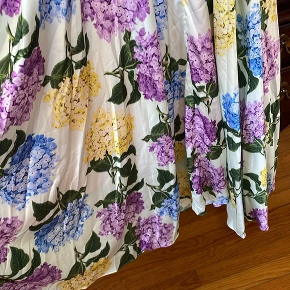 New Mar a Mar Ensencia Floral Hydrangea Satin Dress size Medium - Picture 11 of 15